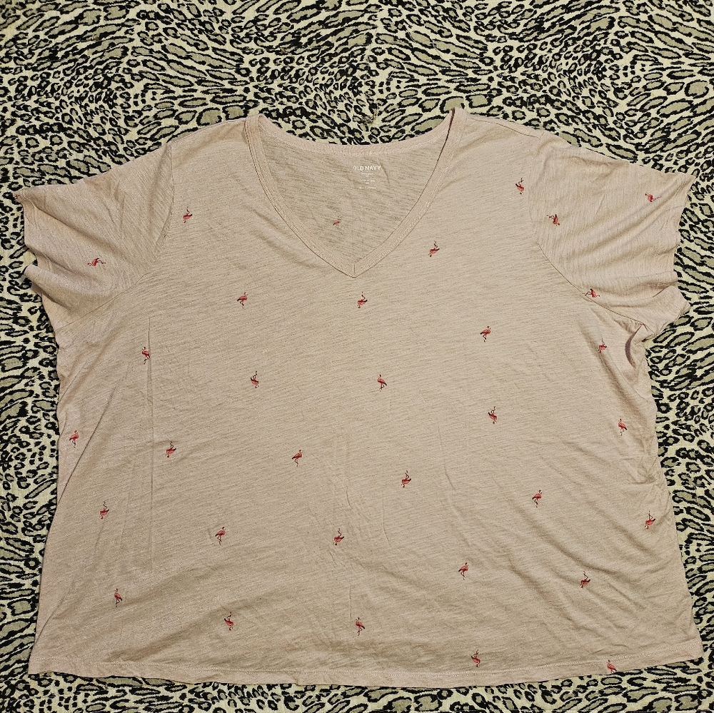 Old Navy Light Pink Flamingo Print V-Neck Tee